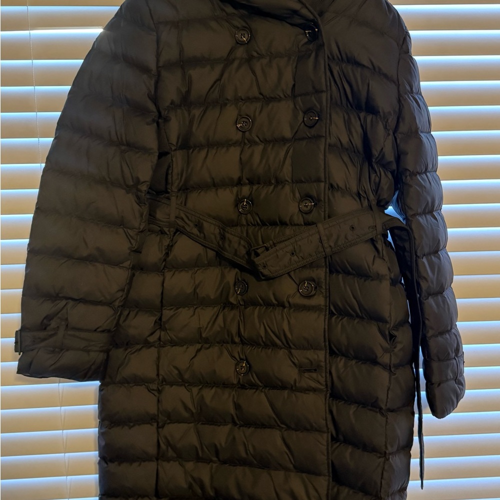 Burberry Women's Double-Breasted Black Puffer Jacket - Picture 4 of 14